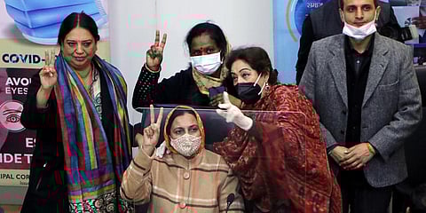 BJP councillor Sarabjit Kaur with Chandigarh MP Kirron Kher celebrate after being the former was appointed as new Mayor. (Photo| ANI)