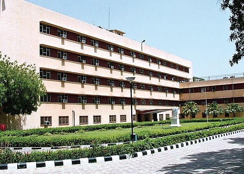 6 held after firing at Holy Family hospital in Southeast Delhi