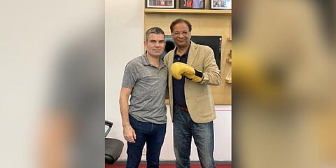 ​ Bernard Dunne (left) with BFI president Ajay Singh ​