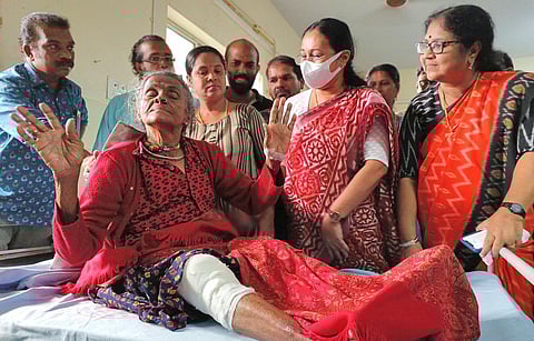 Health Minister Veena George and Higher Education Minister R Bindu talking to social activist Daya Bai at the General Hospital in Thiruvananthapuram. (Photo | B P Deepu, EPS)