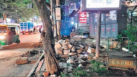 Footpaths in the city have no space for pedestrians | Express