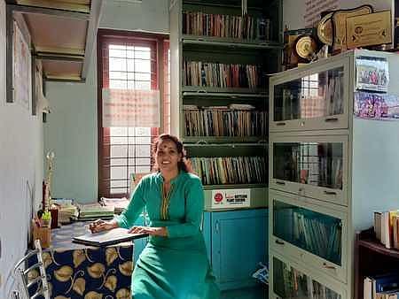 Reading between the lives