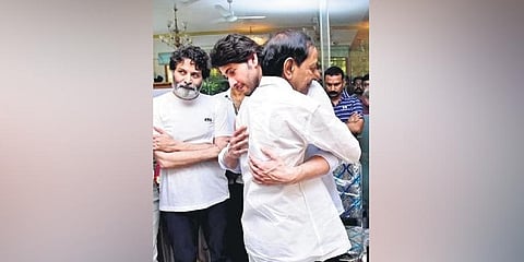 CM K Chandrasekhar Rao embraces actor Mahesh Babu at the latter’s residence in Hyderabad on Tuesday