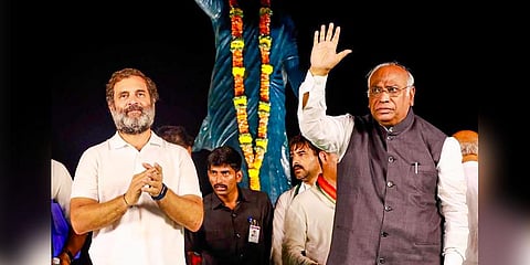 Congress leader Rahul Gandhi with Congress President Mallikarjun Kharge at a public meeting during the party's 'Bharat Jodo Yatra', in Hyderabad.(Photo | PTI)