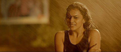 A still from the movie 'U Turn'.