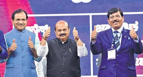 Chief Minister Basavaraj Bommai, Industries Minister Murugesh Nirani and Minister of State for Petroleum Bhagwanth Khuba at the validectory of the GIM 2022 in Bengaluru on Friday