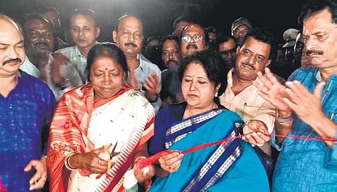 Revenue and Disaster Management Minister Pramila Mallick inaugurating the Kalinga Baliyatra in Paradip on Monday I Express
