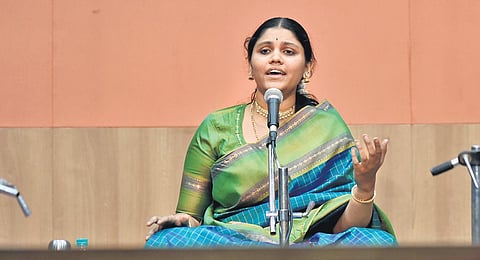 Vocalist Shankari RS performs at ‘Shringar’ at MOP Vaishnav College on Friday | p jawahar