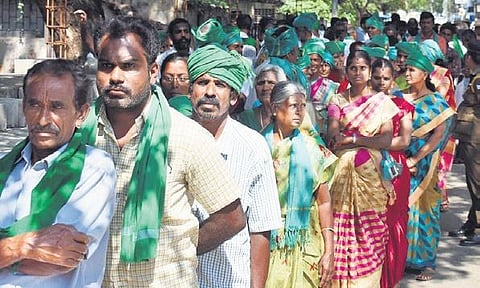 Farmers hold protest in Coimbatore city on Friday | S Senbagapandiyan