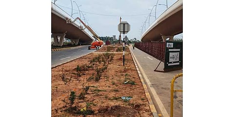 Bengaluru Metro's Airport Line will pass between the two flyovers on the main road leading to Terminal 2. (Photo | Express)
