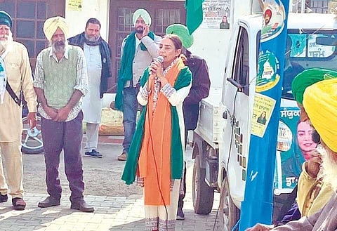 Sanyukt Samaj Morcha candidate Amandeep Kaur campaigns in Fatehgarh Sahib