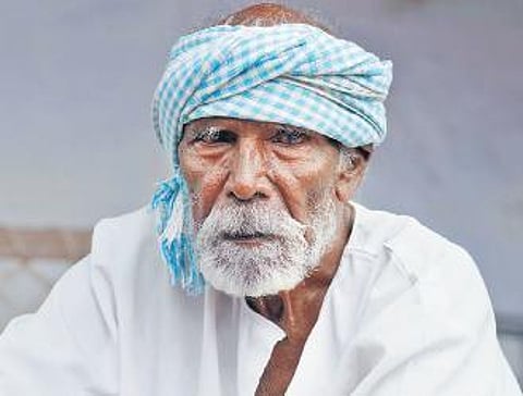 A still from Manikandan's 'Kadaisi Vivasayi'.