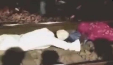 Screengrab of the video (Photo | Twitter/@Anurag_Dwary)