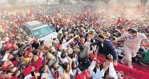 Crowd throngs Akhilesh Yadav’s rally in SP stronghold of Kannauj. (Photo| Twitter)