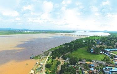 The NWDA convened the meeting in Delhi of representatives of beneficiary States to build consensus on Godavari-Cauvery linking.