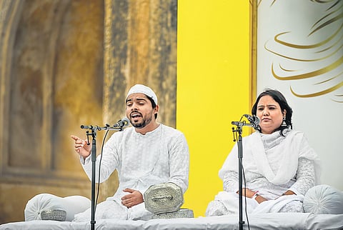 Fouzia Dastango (right) performing Dastan-e-Mahabharata, a presentation of the ancient Indian epic of Mahabharata in Dastangoi form, along with fellow dastango Firoz Khan. (Photo| EPS)
