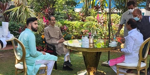 Telangana CM K Chandrasekhar Rao (R) interacts with Maharashtra CM Uddhav Thackeray in Mumbai. (Photo | EPS)