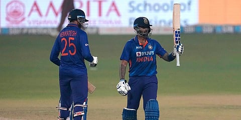 Indian batters Suryakumar Yadav (R) and Venkatesh Iyer (Photo | AP)