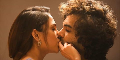 A still from Siddhu Jonnalagadda, Neha Shetty-starrer 'DJ Tillu'.