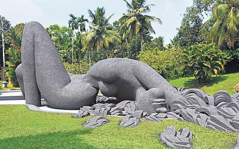 The sculptor has carved images from Asan’s popular poems including Veena Poovu | B P Deepu
