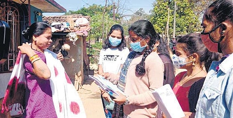Jayanti campaigning in a village under Malkangiri zone -3 | Express