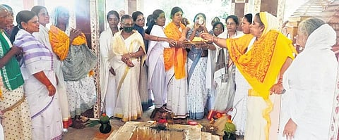 Widows at Baba Balia’s ashram in Jagastinghpur | Express