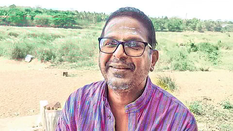 Kerala man performing final rites, by choice