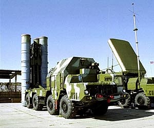 An S-300 air-defense missiles. (File Photo)
