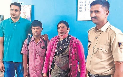 The techie, along with Aakash and his mother, at the Talaghattapura police station recently