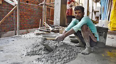 Migrant workers at a construction site in Chennai. (Photo | Ashwin Prasath, EPS)