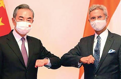 External Affairs Minister S Jaishankar (R) and his Chinese counterpart Wang Yi. (File Photo)