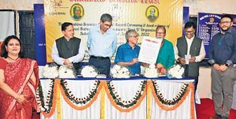Dr Padmaja Paul receives first Sukubina Srashta Memorial award for excellence in Odia Literature
