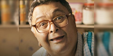 Rishi Kapoor in a still from 'Sharmaji Namkeen'. (Photo| Twitter)