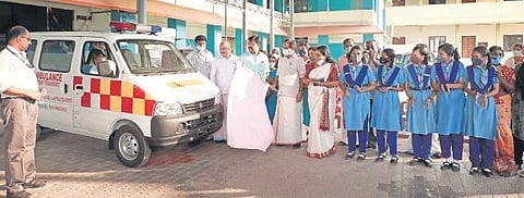 NRI Malayali girl sends help to Kerala village all the way from Washington