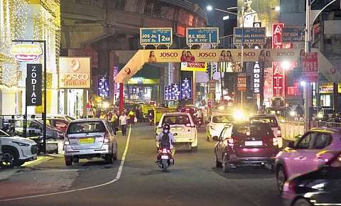 The illuminated MG Road in Kochi on Tuesday| A sanesh