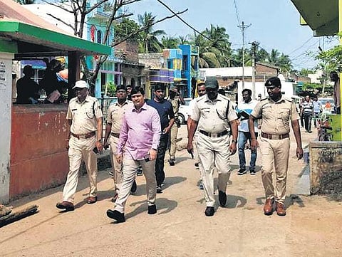 Police personnel patrolling in Chasanimakhandi village. (Photo| EPS)