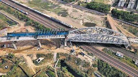 A viaduct part of the package 1 of the 17-km long priority section | Express