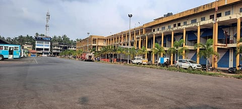 The Kanhangad municipality could not find takers for 106 of the 108 shops in the bus stand complex, touted to become the next shopping hub.(Photo | EPS)