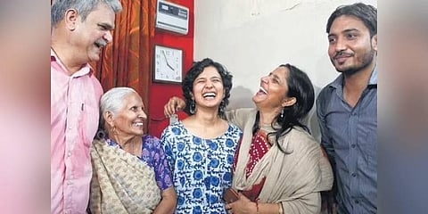 Shruti Sharma, topper of UPSC exam, with her family members | Shekhar Yadav