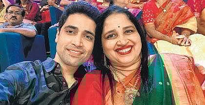 Adivi Sesh, Tollywood actor with his mother. (File Photo)