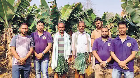 (From right) Founders of ‘E-Farming’ channel Chandan Kumar Manna, Sandip Kumar Das and Prashanta Kumar Senapati with farmers of Mayurbhanj . ( Photo | EPS)