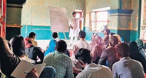 Image of a previously conducted Urdu workshop by Urdu Bazaar
