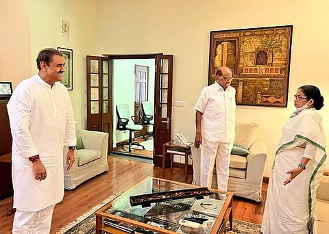 West Bengal CM and TMC leader Mamata Banerjee with President of Nationalist Congress Party Sharad Pawar during a meeting, in New Delhi. (Photo | PTI)