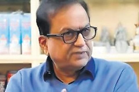 Lucknow Diary: Cow’s That! Officials spar over sick animal