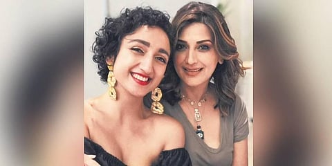 Sanjeeta Bhattacharya (left) and Sonali Bendre