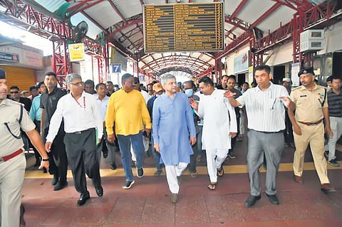 Union Minister Ashwini Vaishnaw along with officials inspecting Puri railway station on Tuesday | Express