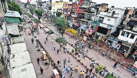 Not an year after redevelopment, Chandni Chowk back to messy state