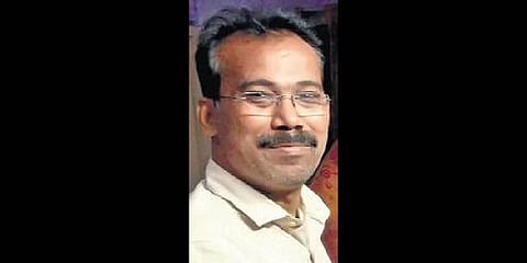 Senior journalist Mendu Srinivas