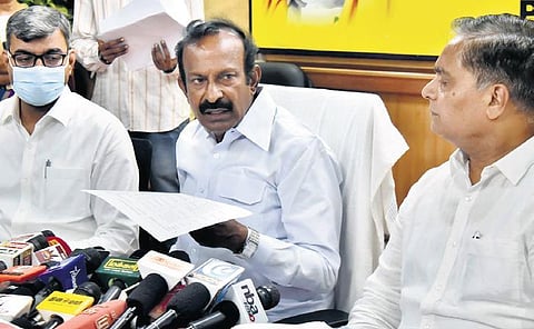 Housing Minister S Muthusamy refuting allegations of corruption in granting land-related approvals, at a presser in Chennai on Wednesday | P Jawahar