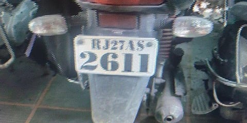 Riyaz Attari's bike has the registration number 'RJ 27 AS 2611'. (Photo| Twitter)
